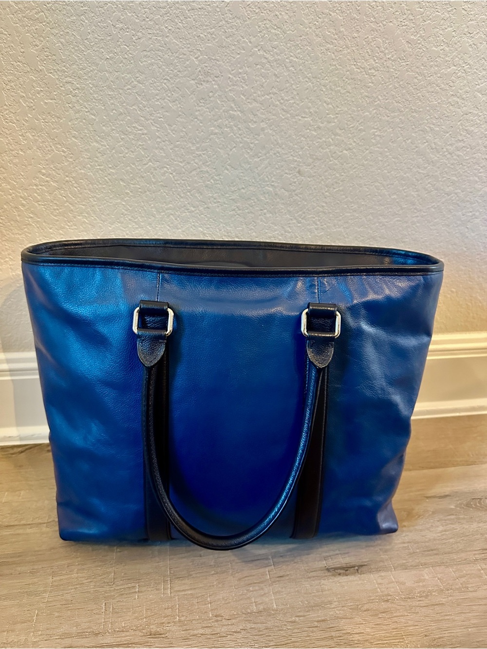 Coach Vintage Blue Navy Color Block Leather Perry Business Tote with Black Trim - Picture 2 of 16